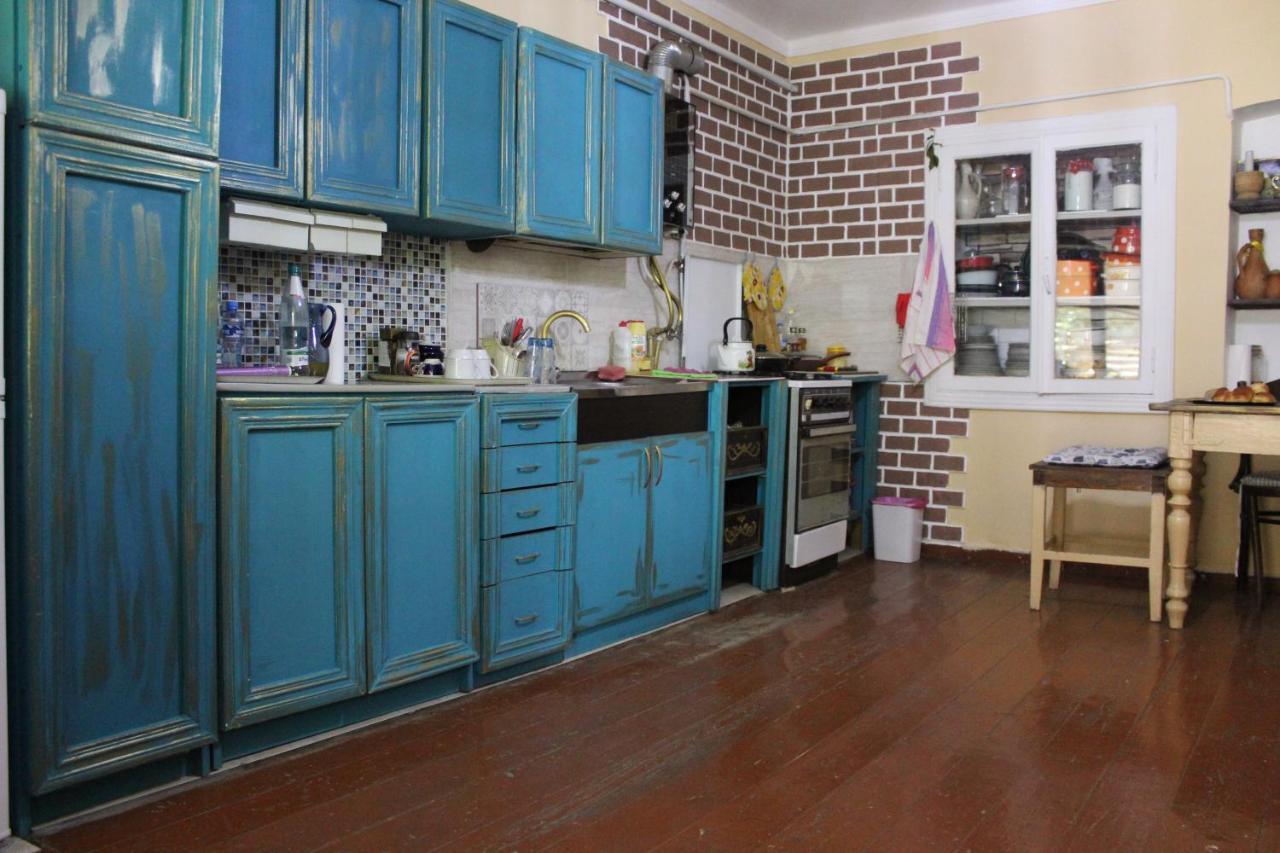 Guest House Meri Poppins Dedoplis Tskaro ภายนอก รูปภาพ